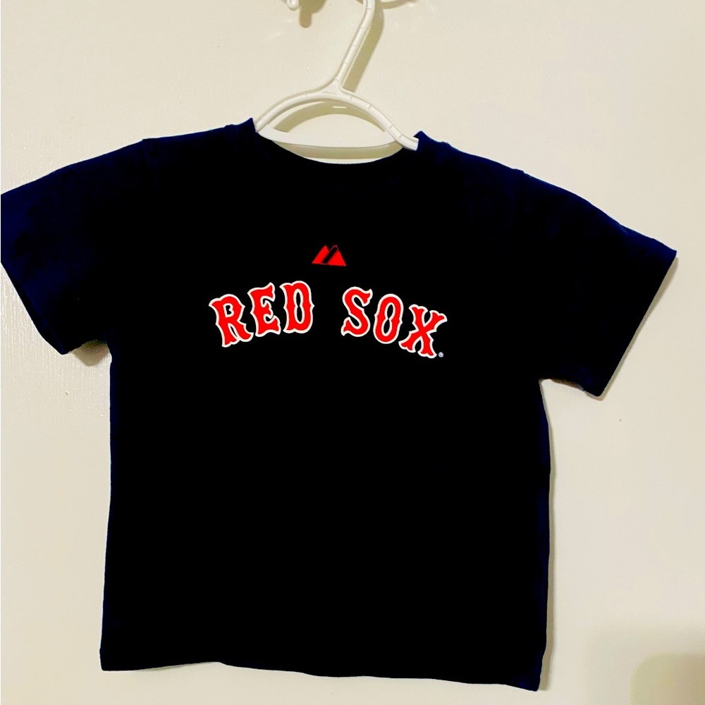 NWOT MLB Boston Red Sox 24 months